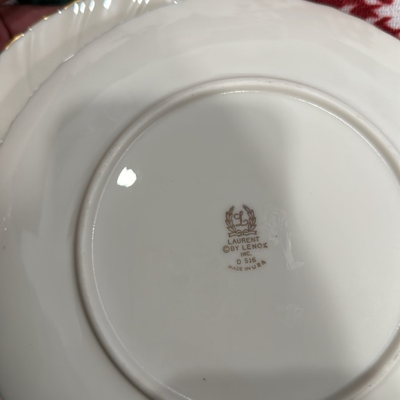 Lenox! Laurent 4 Salad plates - Picture 3 of 3